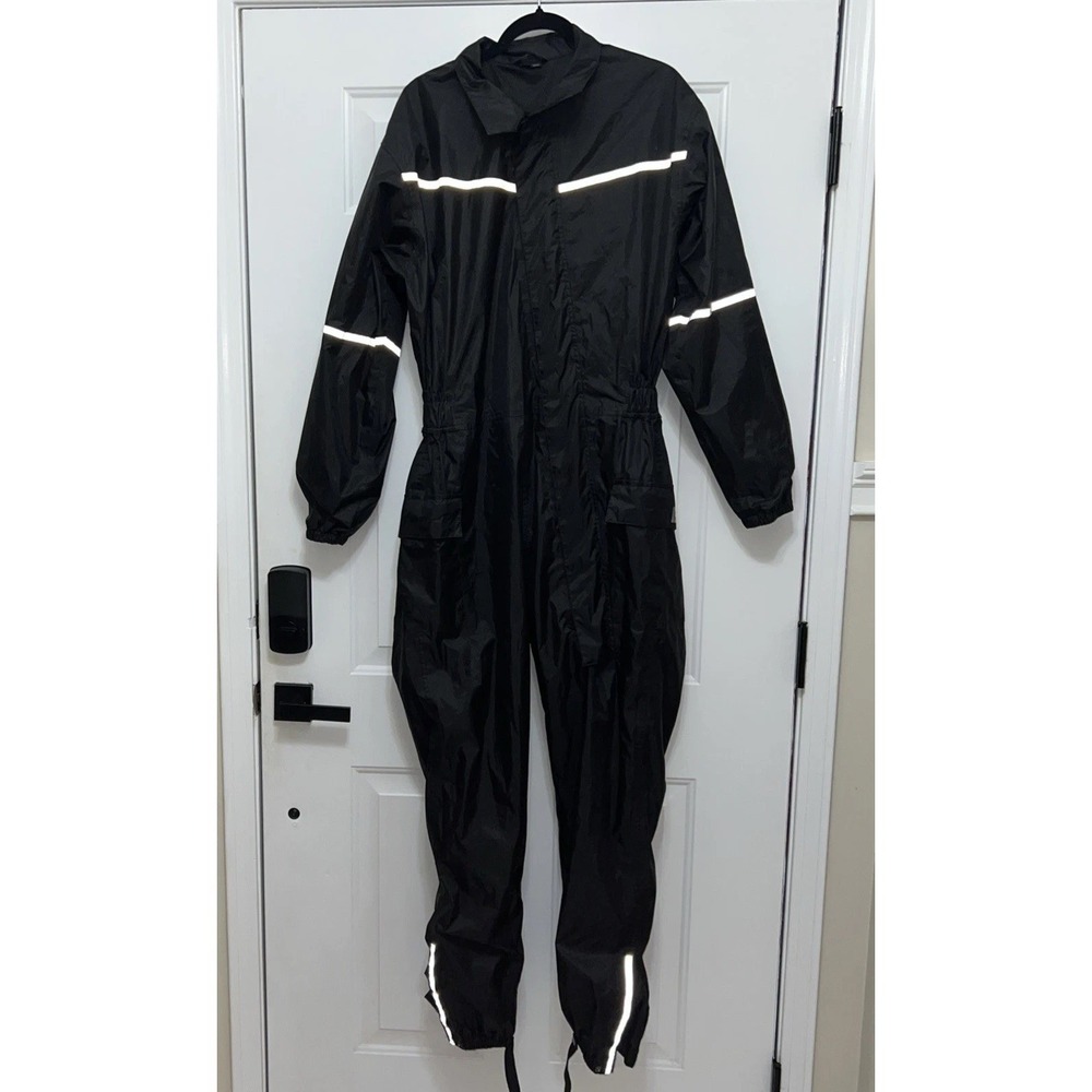 BiLT motorcycle Rain Suit Jumpsuit Men's Size Small Black Reflective‎ Stripes